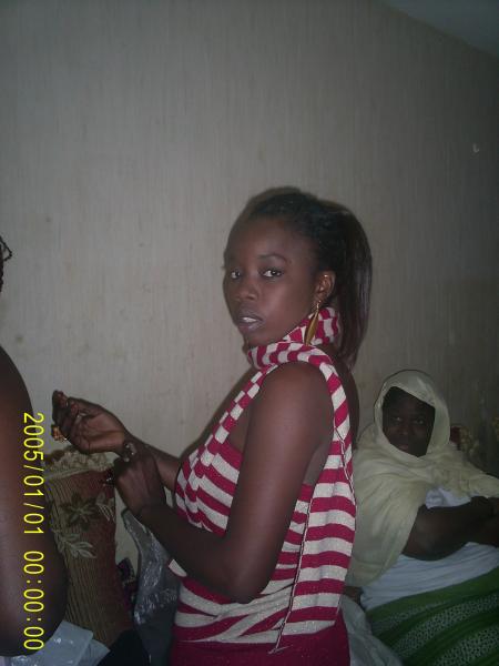 Moi et a côter la maman d'Awa